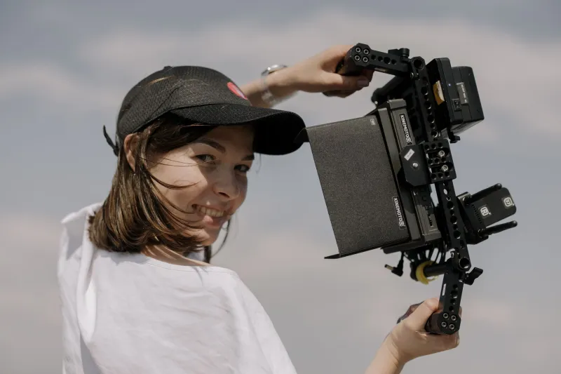Living Out Loud: How the Smartest Creators Turn Everyday Reality Into Unstoppable Content